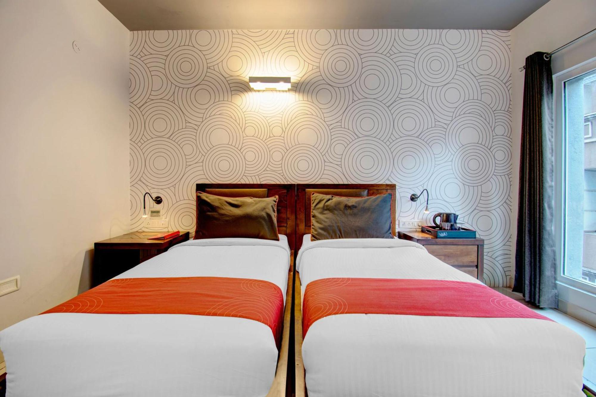 Hotel Super Townhouse Ulsoor à Bangalore Extérieur photo