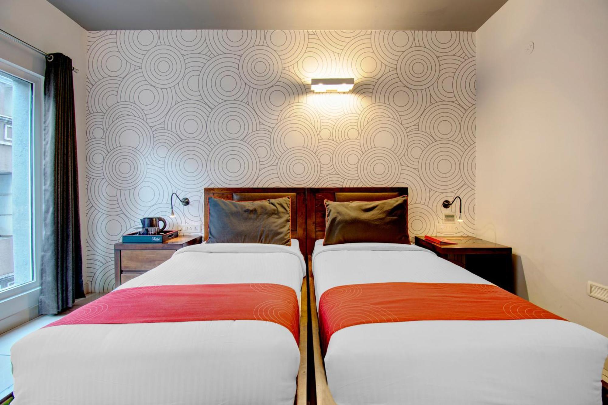 Hotel Super Townhouse Ulsoor à Bangalore Extérieur photo