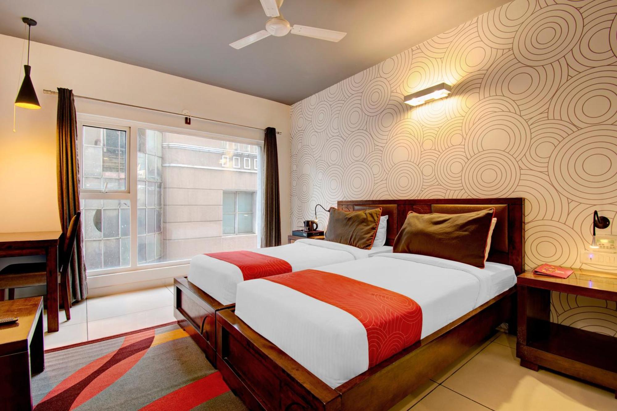 Hotel Super Townhouse Ulsoor à Bangalore Extérieur photo