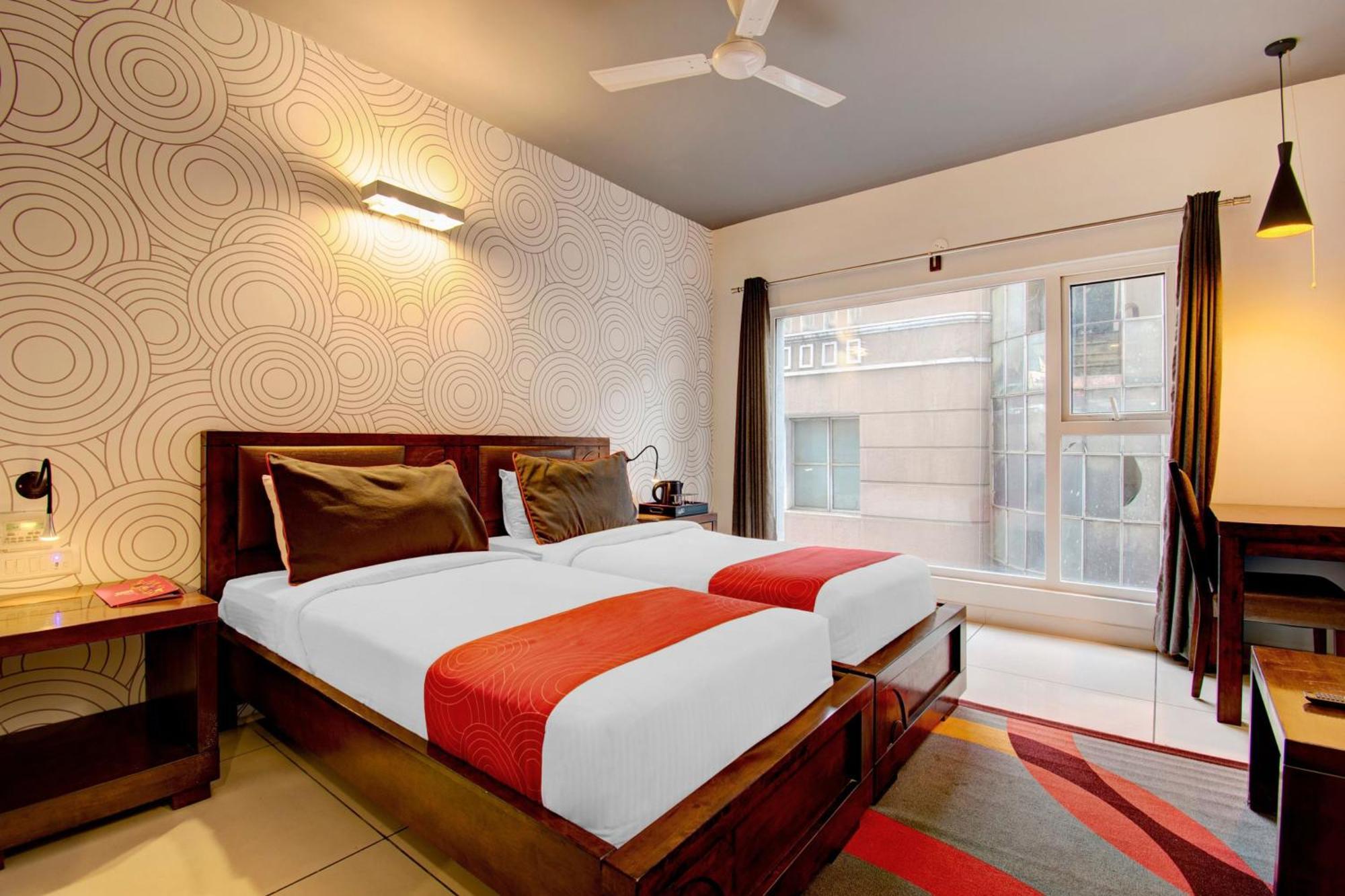 Hotel Super Townhouse Ulsoor à Bangalore Extérieur photo